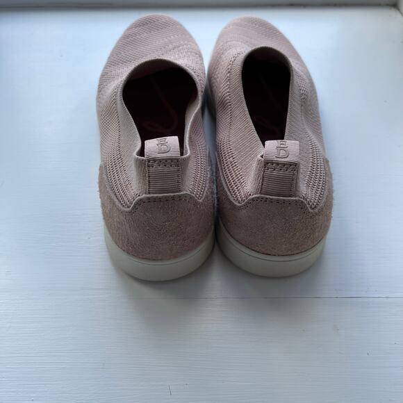 Ellen Degeneres Slip On Sneakers Chalibre Rose Quartz 9M - Picture 2 of 11